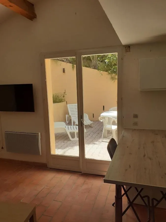 Appartement T1 Hyeres France